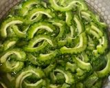 苦さが癖になる♩ゴーヤサラダ麺つゆ仕立て作り方4写真