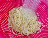 簡単で夏にオススメ！冷製トマトパスタ！作り方2写真