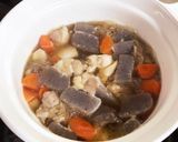 鶏肉と人参とこんにゃくの煮物作り方3写真