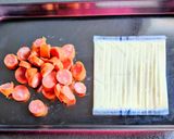 チョリソーとフライドオニオンのおにぎり作り方1写真