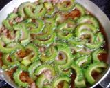 ヘルシー！ゴーヤと豚ひき肉の卵とじ！作り方4写真