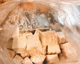 手羽元と厚揚げのトマト煮込み作り方3写真