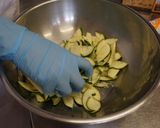 ズッキーニの塩昆布和え作り方2写真