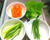 生春巻き◎クッキングペーパーで失敗ナシ！作り方1写真