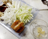 残り物で♪カツの卵とじ煮込みうどん☆作り方1写真