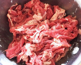 牛コマとキクラゲと玉子の炒め物作り方1写真