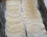 ♡モチモチ美味しい！手作り餃子の皮♡作り方7写真