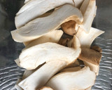 旨味たっぷり＊麩とエリンギのお吸い物作り方1写真