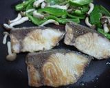ぶりの胡麻照り焼き♪野菜もたっぷり入れて作り方4写真