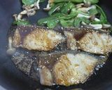 ぶりの胡麻照り焼き♪野菜もたっぷり入れて作り方5写真