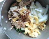 舞茸と玉ねぎの味噌汁♪作り方2写真