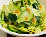 材料３つ 胡瓜・干し海老・鶏がら和え作り方3写真