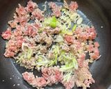 旨辛ひき肉のパスタ作り方1写真