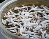 旨味が凝縮！たっぷり焼きナスの味噌汁作り方1写真