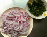 鶏ささみと赤たまねぎと青シソのポン酢和え作り方1写真