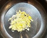 蒲焼缶の柚子胡椒パスタ作り方1写真