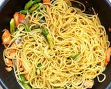 鮭とアスパラのレモンバター醤油パスタ作り方4写真