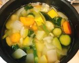 お出汁でサッと煮☆夏野菜の澄んだスープ作り方4写真