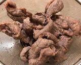 *牛すじ煮込み(どて煮)*。作り方1写真