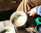 鍋割山荘より美味しい荷揚げした煮みうどん作り方3写真