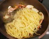 簡単すぐ！　ピリ辛高菜パスタ作り方3写真