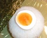 簡単☆まんまる☆タマゴと焼き豚のおにぎり作り方6写真
