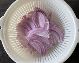 彩り綺麗★紫玉ねぎの甘酢漬け作り方1写真
