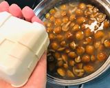 ほっとする簡単なめこと豆腐のお味噌汁作り方3写真