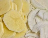 ジャガイモと夏野菜のチーズ焼き作り方1写真