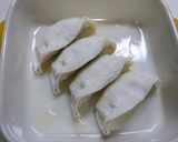 簡単！ピザ餃子あらため餃子ピザ作り方1写真