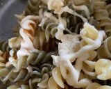 お弁当の脇役に☆サラダマカロニのマヨ炒め作り方2写真