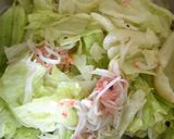 レタスとカニかまのさっぱりマリネ作り方1写真