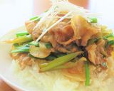 ガッツリ飯！鶏もも肉のニラにんにく丼作り方7写真