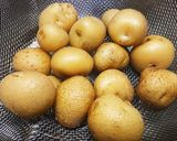 新じゃがDEにんにく味噌の煮っころがし♪作り方2写真