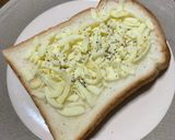デイリーな「はちみつチーズトースト」作り方1写真