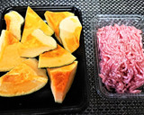 生姜がポイント！旨っ！【南瓜のそぼろ煮】作り方1写真
