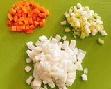 ロティサリーチキンの鶏がら野菜スープ作り方7写真