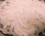 簡単！美味しい！新玉ねぎのサラダ作り方2写真