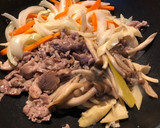 ☆我が家の簡単豚肉醤油バター炒め☆作り方6写真