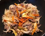 ☆我が家の簡単豚肉醤油バター炒め☆作り方7写真