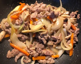 ☆我が家の簡単豚肉醤油バター炒め☆作り方8写真