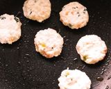 鮭バーグ♪１歳児さんの掴み食べ用おかず作り方4写真