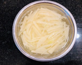 豚挽肉と千切りじゃがいもの甘辛炒め＊作り方1写真