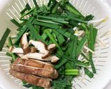 ごはん進む!ひき肉ニラもやし炒め作り方1写真