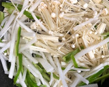 大根とえのきとピーマンの塩昆布炒め作り方3写真
