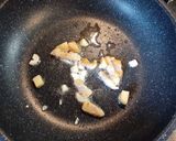 塩豚ともやしのニラ醤油炒め作り方2写真