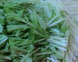 暑い夏！水菜とサラダチキンのさっぱり和え作り方2写真