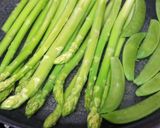季節の野菜とソーセージのバター炒め作り方2写真