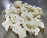 ワインに合う前菜 カリフラワーのムース作り方1写真