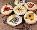 冷凍野菜で☆フラワーフォカッチャ作り方14写真